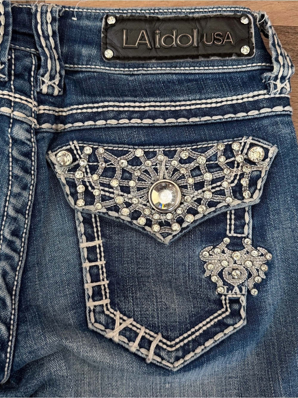 L.A. Idol Embellished Spiderweb Pocket Low Rise Bootcut Jeans Size 27 x 34